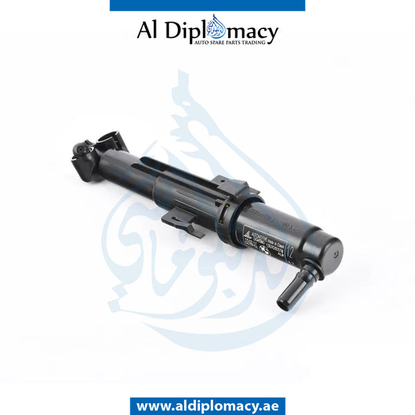 Left HEADLIGHT WIPER NOZZLE for BMW 6 Series F06 (2011-2015) models, Part Number UN-61677246087