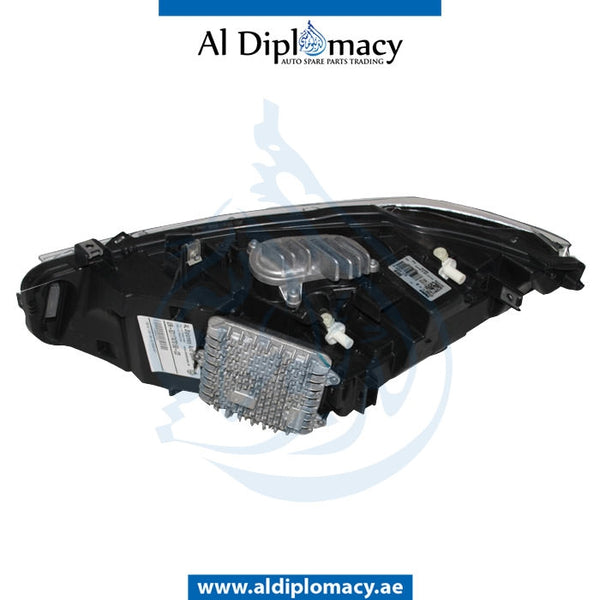 Right Headlight, ADAPTIVE Led, COMPLETE for BMW 3 Series F32 (2013-2017) models, Part Number UN-63117478158-CO