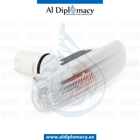 Left TURN SIGNAL LAMP for BMW 3 Series E46 (1998-2005) models, Part Number UN-63132228591