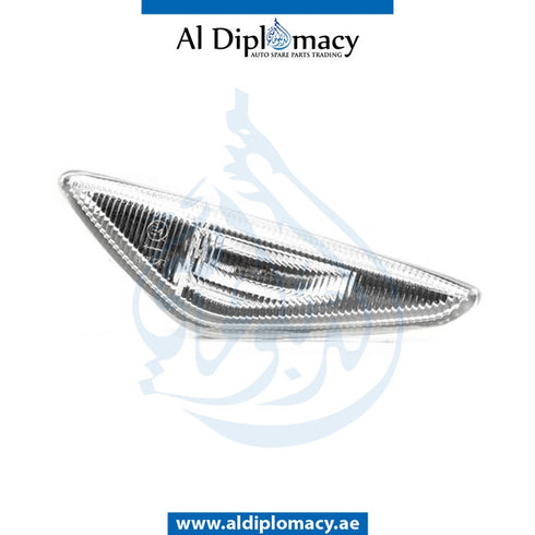 Left TURN SIGNAL LAMP for BMW X3 Series E70 (2006-2013) models, Part Number UN-63137171007