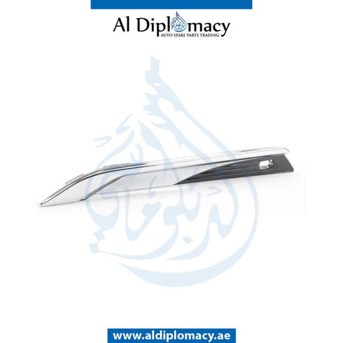 Right TURN SIGNAL LAMP for BMW 5 Series F06 (2011-2015) models, Part Number UN-63137221862