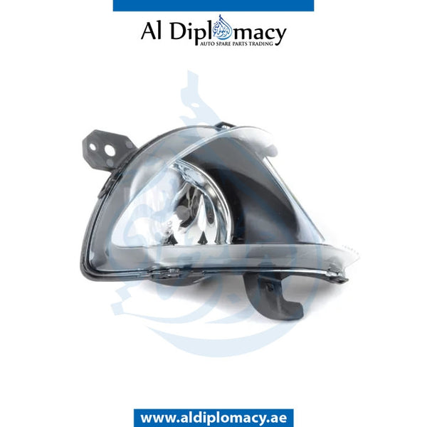 Right FOG LAMP for BMW 6 Series E63 (2003-2010) models, Part Number UN-63177177176