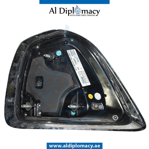 Right STOPLIGHT for Rolls-Royce Dawn 2016-2023 models, Part Number UN-63217303218