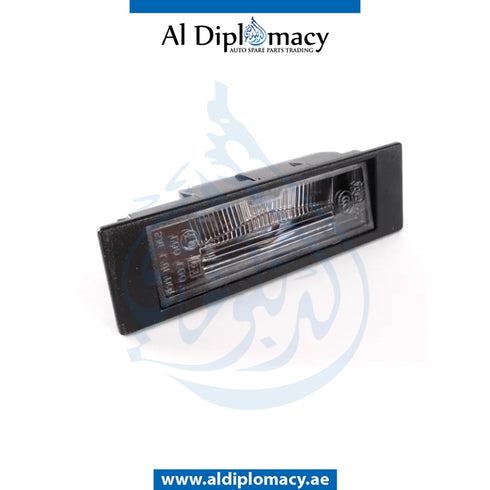 LICENSE PLATE NUMBER LAMP for BMW 3 Series E70 (2006-2013) models, Part Number UN-63267176934