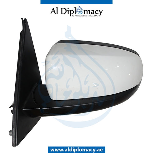Left Mirror, WITH Camera, WHITE for BMW X5 Series E70 (2006-2013) models, Part Number UN-E70MIR-FL+CAM-WH