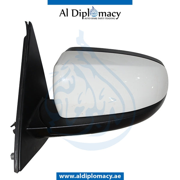 Left Mirror, WITH Camera, WHITE for BMW X5 Series E70 (2006-2013) models, Part Number UN-E70MIR-FL+CAM-WH
