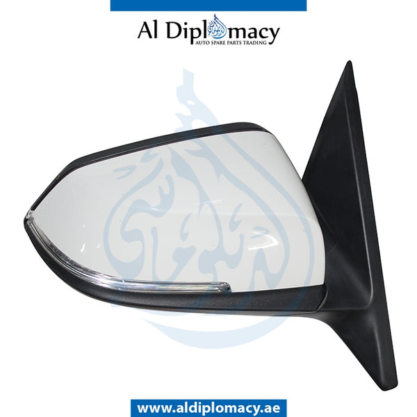 Right Mirror, White, COMPLETE for BMW 4 Series F32 (2013-2017) models, Part Number UN-F32MIR-RH-CO-WH