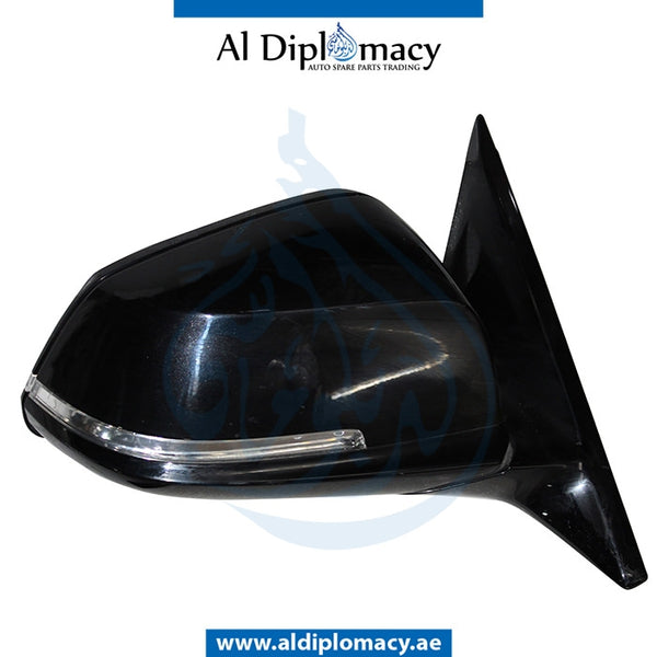 Right Mirror, WITH Camera, Black, COMPLETE for BMW 4 Series F33 (2013-2017) models, Part Number UN-F33MIR-RH+CAM-CO-BK