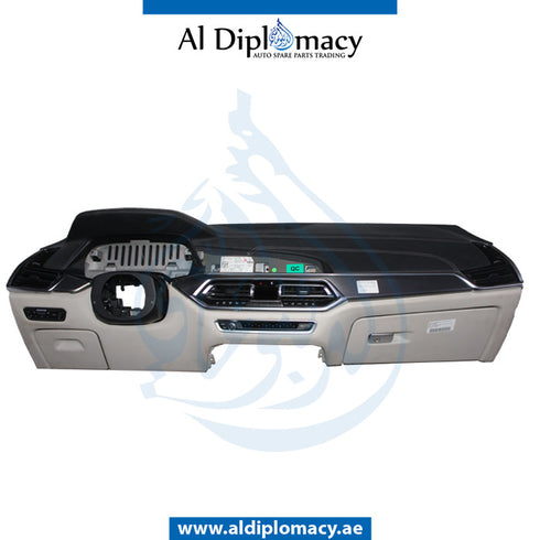 Dashboard, BLACK AND Beige, WITH HEAD UP Display, COMPLETE for BMW X5 Series G05 (2018-2023) models, Part Number UN-G05/G07DB-CO-BK & BG