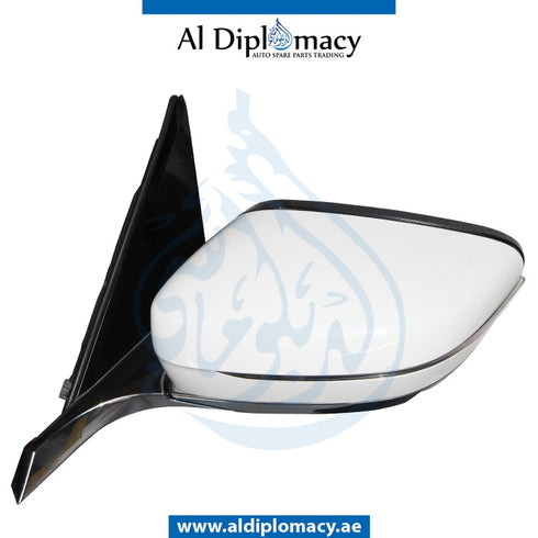 Left Mirror, White, COMPLETE for BMW 7 Series G11 (2015) models, Part Number UN-G11MIR-LH-CO-WH