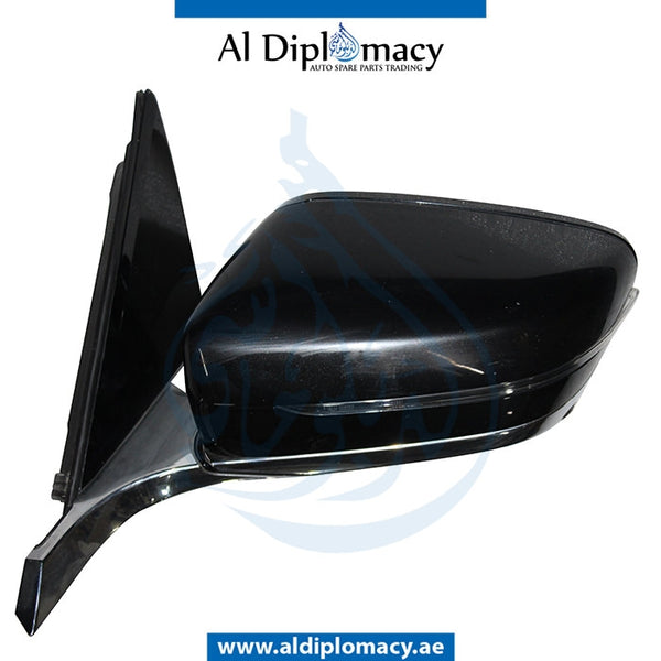 Left Mirror, WITH Camera, Black, COMPLETE for BMW 7 Series G11 (2015) models, Part Number UN-G11MIR-LH+CAM-CO-BK