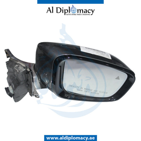 Right Mirror, WITH Camera, COMPLETE for BMW 7 Series G11 (2015) models, Part Number UN-G11MIR-RH+CAM-CO-G2