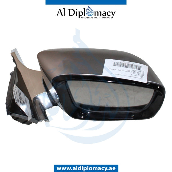 Right Mirror, WITH Camera, Silver, COMPLETE for BMW 7 Series G12 (2015) models, Part Number UN-G12MIR-RH+CAM-CO-SL