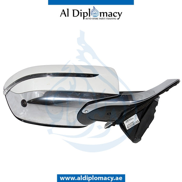 Right Mirror, WITH Camera, White, COMPLETE for BMW 7 Series G12 (2015) models, Part Number UN-G12MIR-RH+CAM-CO-WH