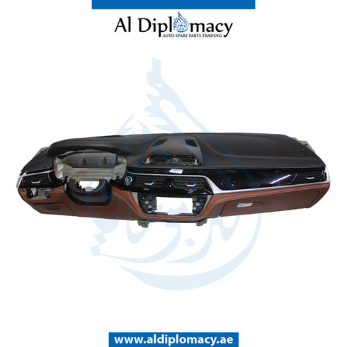 Dashboard, BLACK AND Brown, WITH HEAD UP Display, COMPLETE for BMW 5 Series G30 (2016-2020) models