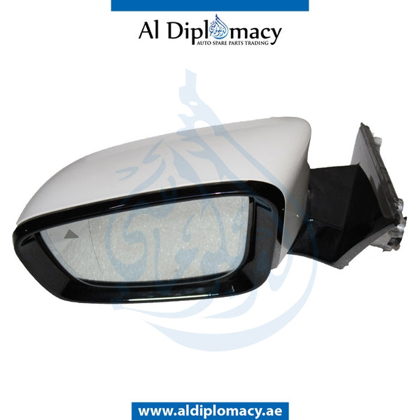 Left Mirror, WITH Camera, White, COMPLETE for BMW 5 Series G30 (2016-2020) models, Part Number UN-G30MIR-LH+CAM-CO-WH