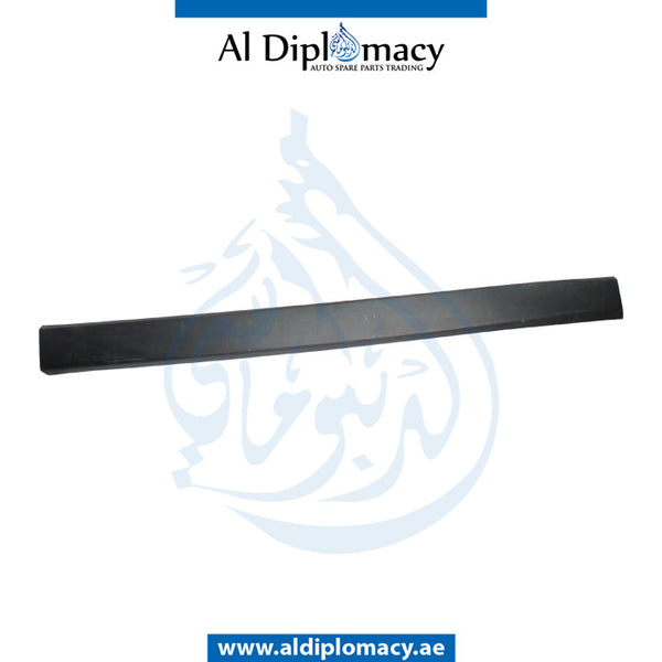 Front Left SIDE SKIRT MOLDING for BMW X1 Series F48 (2016-2019) models, Part Number UN-51137352091