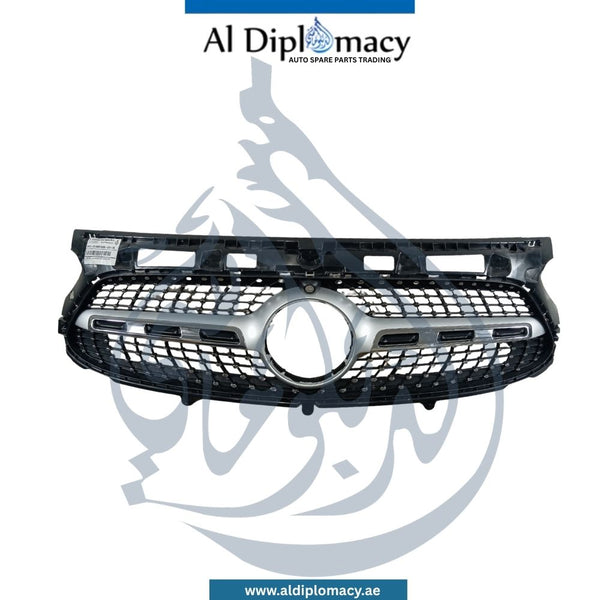 Mercedes-Benz GLA Class H247 Show Grille, Diamond, Camera Type, Silver, Complete - OEM Part Number 2478807008 Used